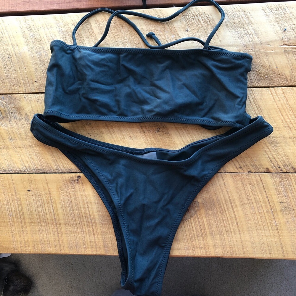 White fox swim set